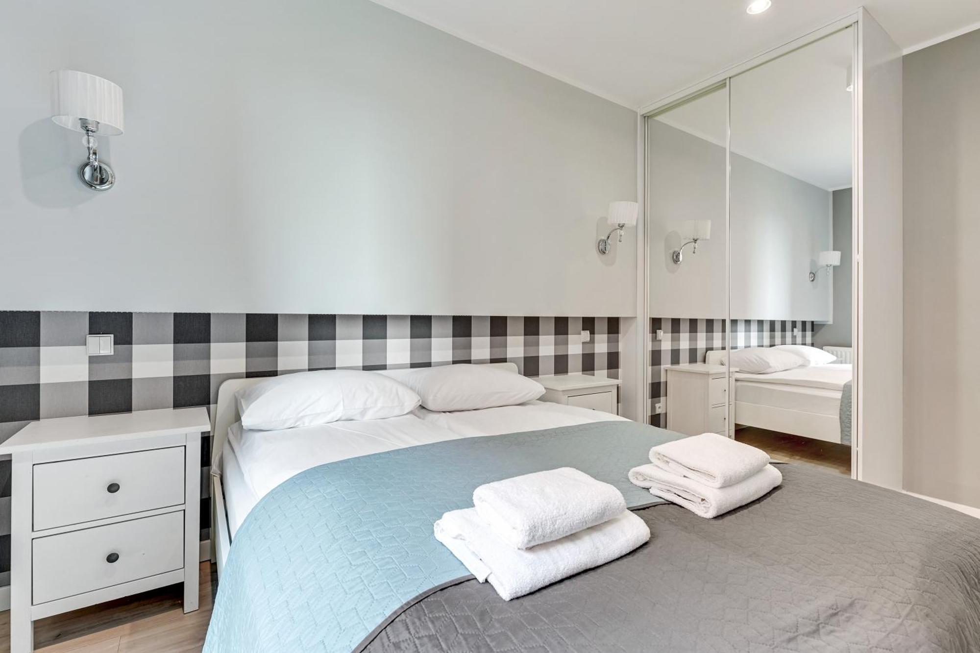 Aura Island Riverside By Downtown Apartments Gdansk Bagian luar foto