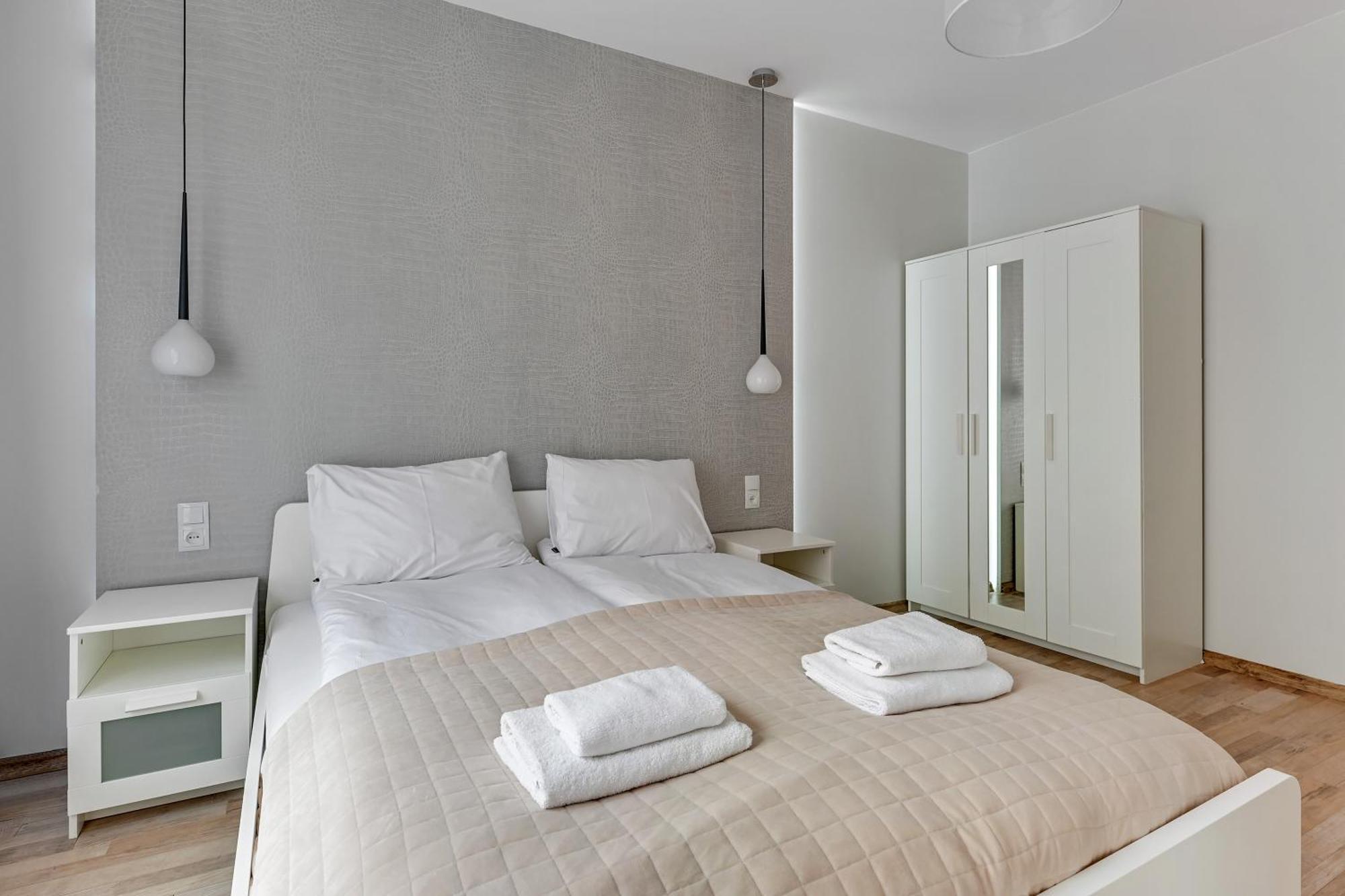 Aura Island Riverside By Downtown Apartments Gdansk Bagian luar foto