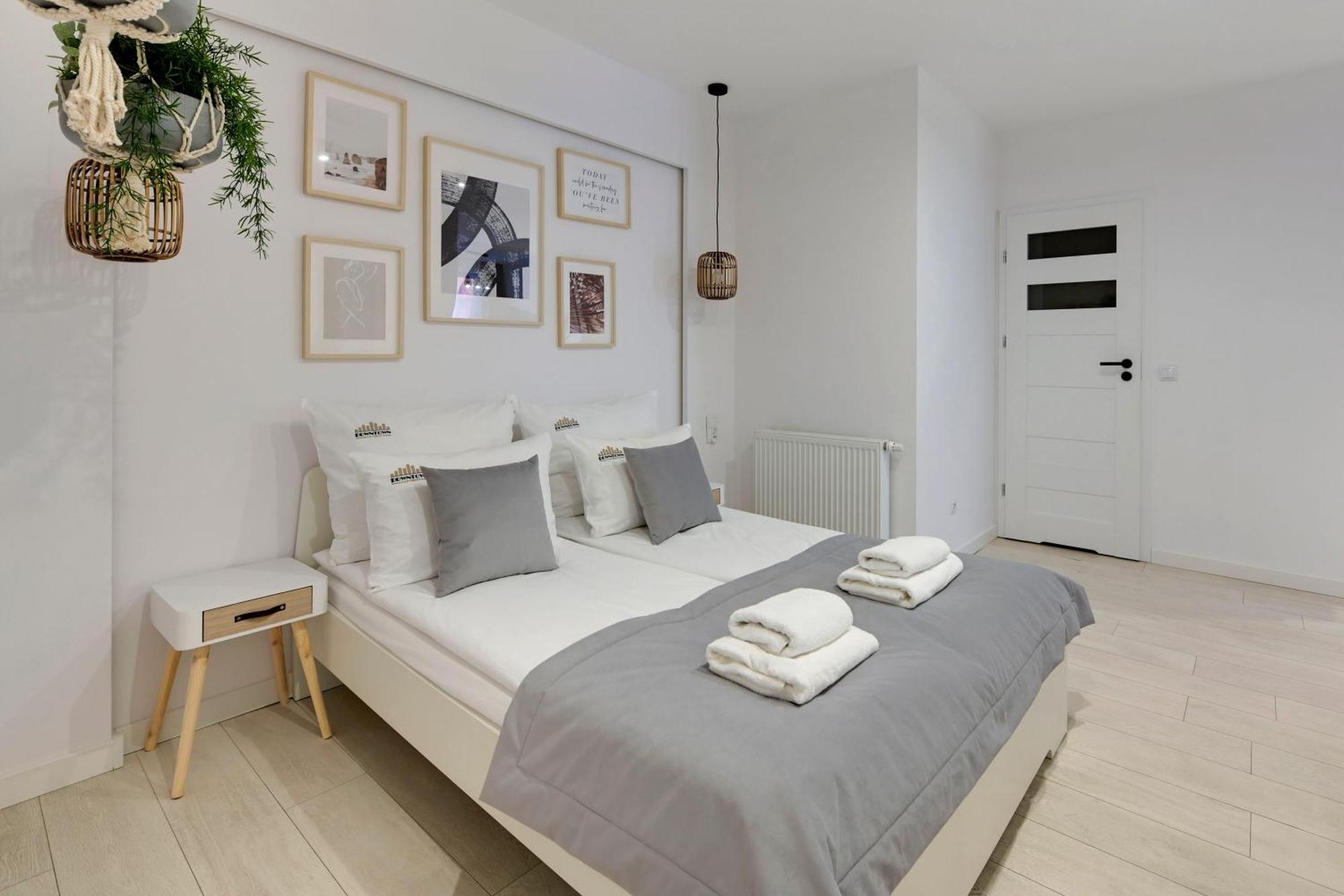 Aura Island Riverside By Downtown Apartments Gdansk Bagian luar foto